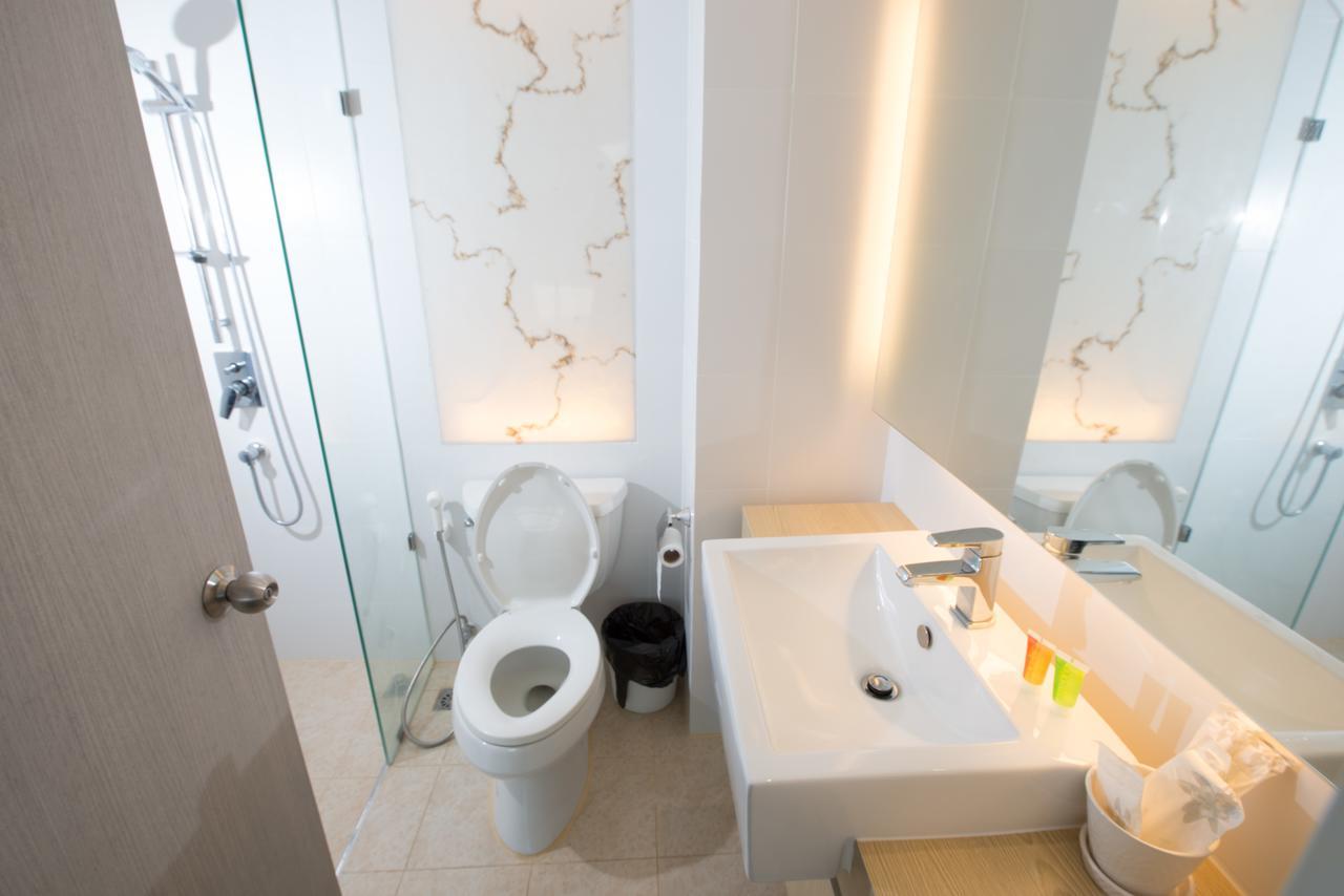Atlantis Pattaya High Service Jomtien Beach Room photo